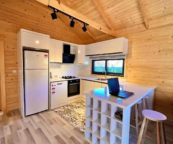 Karya Tree House Prázdninový dům *