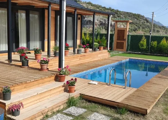 Karya Tree House Prázdninový dům