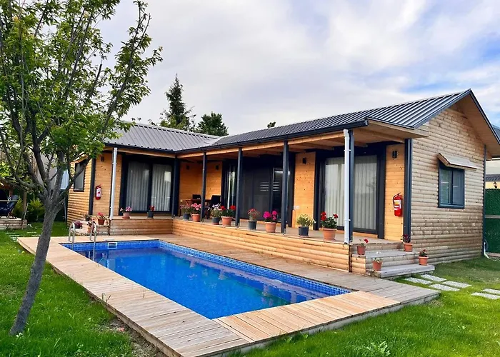 Karya Tree House بيت للعطل *